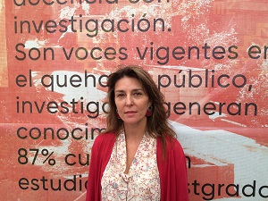 Paulette Landon, Decana de la Facultad de Ciencias Sociales. 