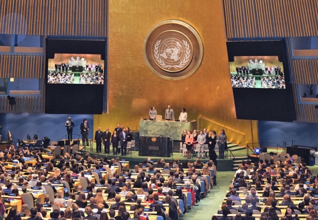 Ser diplomático de la ONU: Una tarea gigante que se aprende desde chico |  UAH | Universidad Acreditada